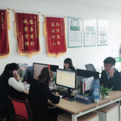 房產經紀人 專業(yè)服務助力理想家園的實現